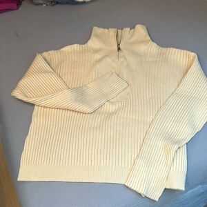 DISSH size XL ribbed sweater